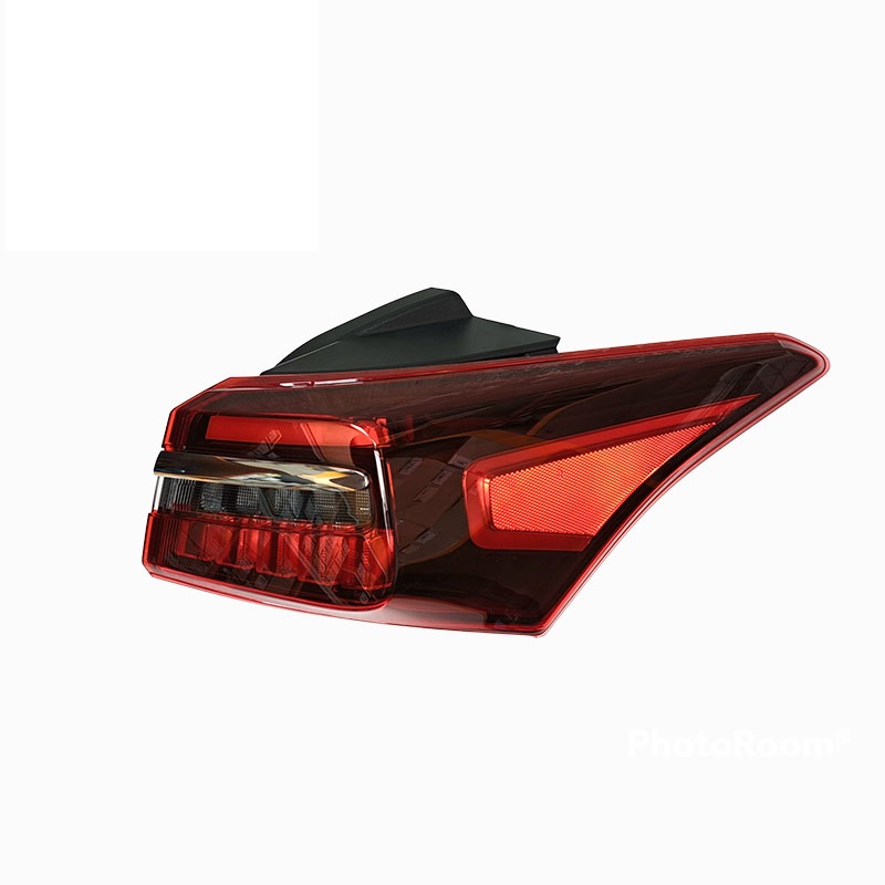 چراغ شرکتی عقب چپ روی گلگیر فونیکس آریزو 6 پرو | اورجینال با ضمانت روچال